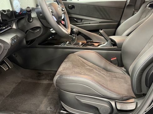 New 2025 Hyundai Elantra N Base image 11