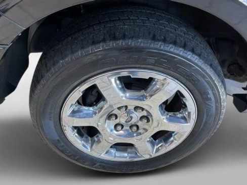 Used 2013 Ford Expedition Limited image 21