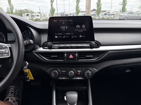 Used 2024 Kia Forte LXS FWD image 21