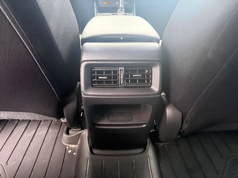 Used 2024 Honda CR-V LX image 12