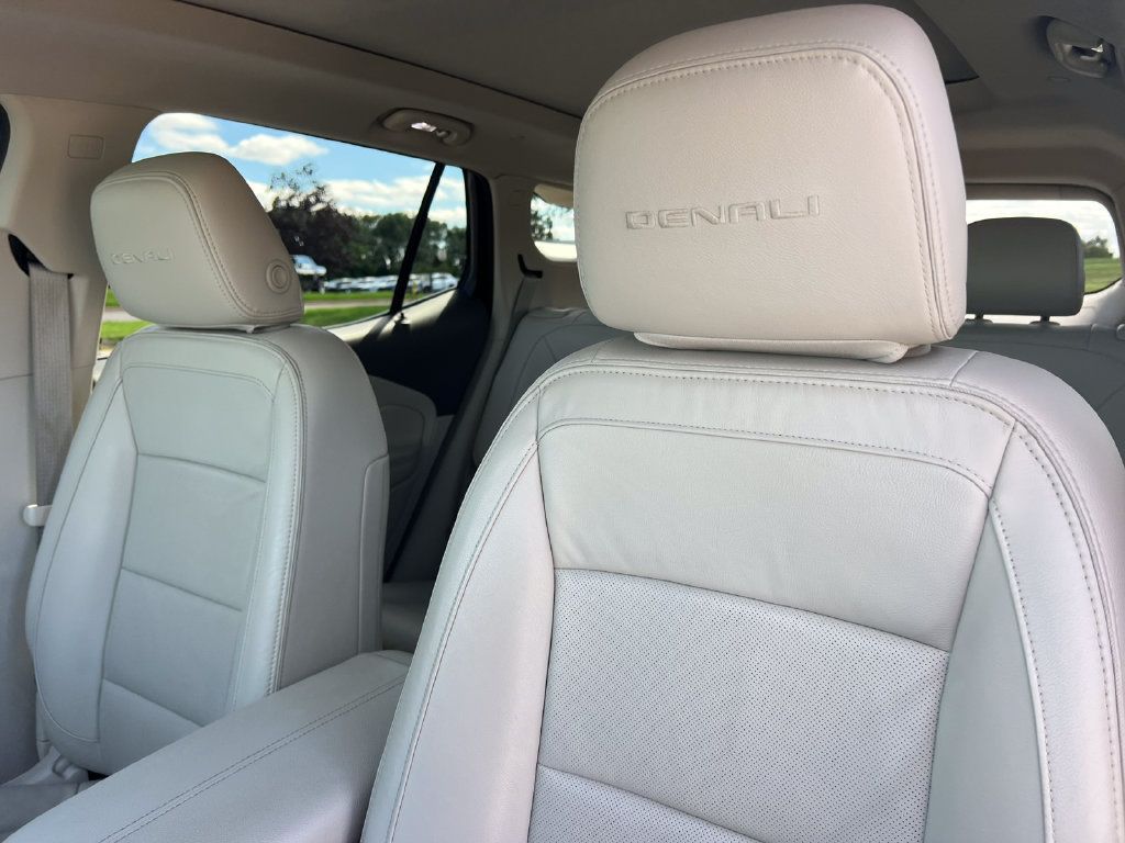 Used 2019 GMC Terrain Denali w/ Driver Alert Package II AWD/4WD image 13