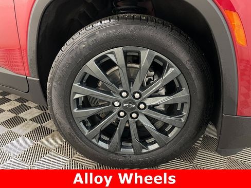 Used 2023 Chevrolet Traverse RS w/ LPO, Floor Liner Package image 51