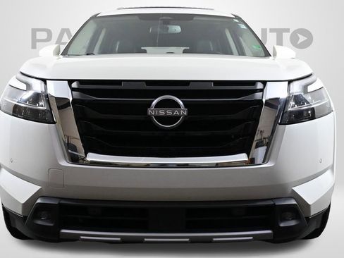 Used 2022 Nissan Pathfinder Platinum w/ Cargo Package image 2