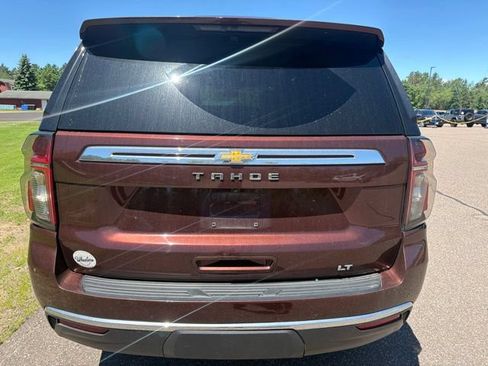 Used 2022 Chevrolet Tahoe LT w/ Luxury Package AWD/4WD image 5