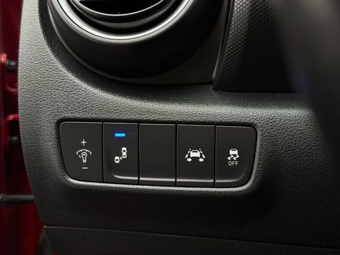 Used 2021 Hyundai Kona SEL Plus image 23