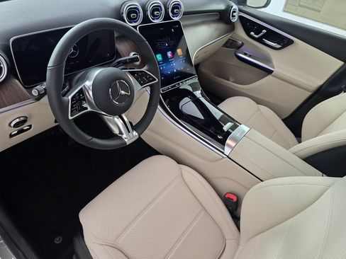 New 2027 Mercedes-Benz GLC 300 image 7