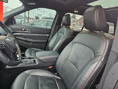 Used 2018 Ford Explorer Sport w/ Equipment Group 401A image 25
