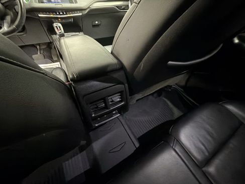 Used 2019 Cadillac XT4 Premium Luxury w/ Cold Weather Package FWD image 21