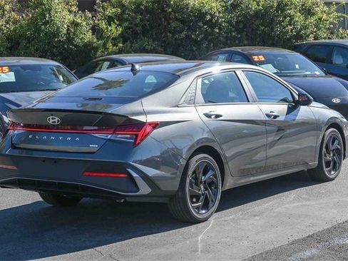 New 2026 Hyundai Elantra Sport image 4