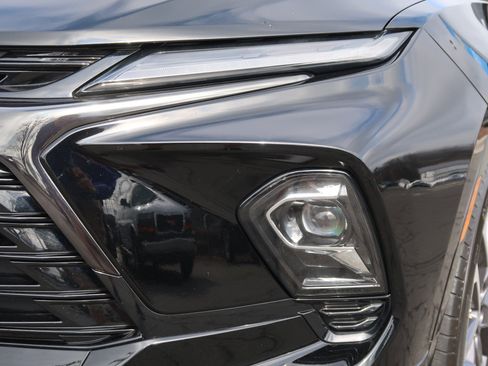 Certified 2023 Chevrolet Blazer RS image 6