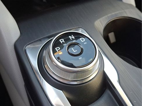 New 2024 Ford Escape SE w/ PHEV Premium Package image 12