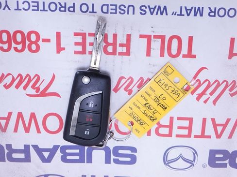 Used 2020 Toyota RAV4 LE image 36