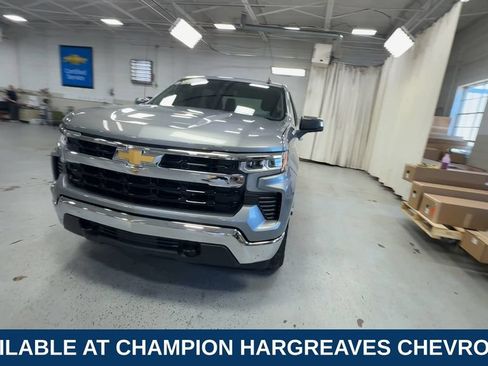 Certified 2023 Chevrolet Silverado 1500 LT AWD/4WD image 5