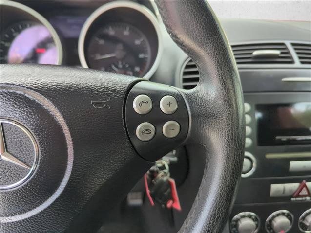 Used 2005 Mercedes-Benz SLK 350 image 18