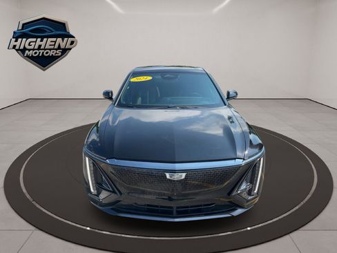 Used 2024 Cadillac Lyriq Sport image 10