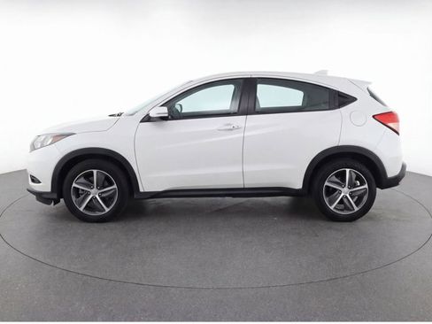 Used 2021 Honda HR-V EX-L image 4