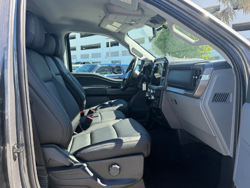 Used 2025 Ford F150 XLT w/ Equipment Group 301A Standard AWD/4WD image 16