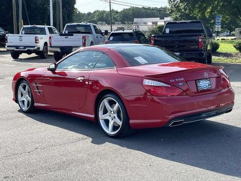 Used 2014 Mercedes-Benz SL 550 image 8