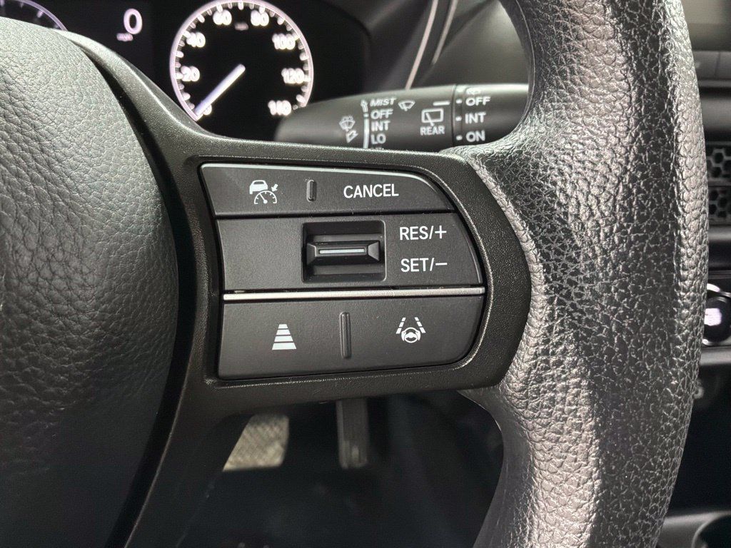 Certified 2024 Honda HR-V LX image 12