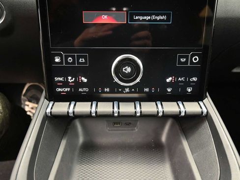 New 2026 GMC Terrain Elevation w/ Elevation Premium Package image 9