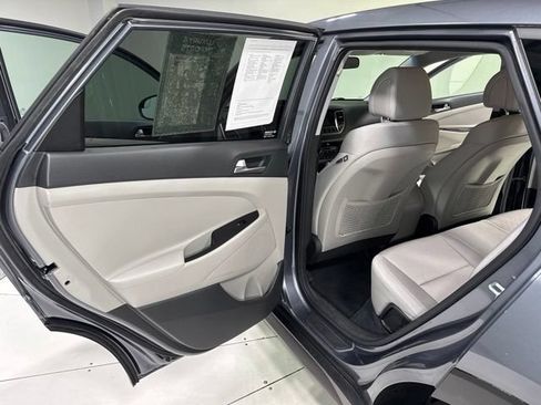 Used 2018 Hyundai Tucson SE AWD/4WD image 18