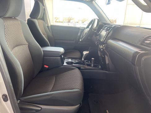 Certified 2024 Toyota 4Runner TRD Off-Road image 16