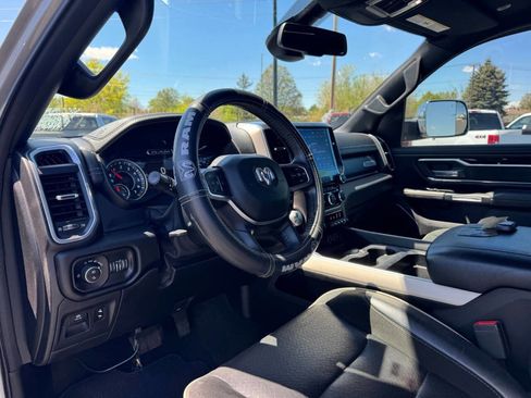 Used 2019 RAM 1500 Laramie w/ Sport Appearance Package AWD/4WD image 10