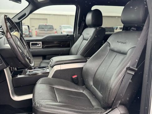 Used 2014 Ford F150 Platinum image 10