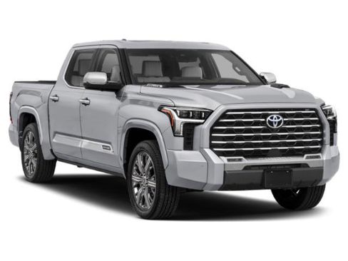 Used 2025 Toyota Tundra Capstone image 9