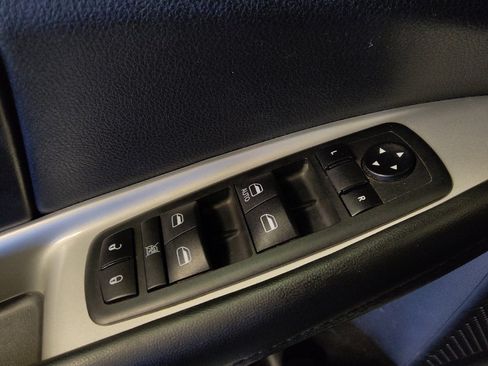 Used 2019 Dodge Journey SE w/ Connectivity Group image 27