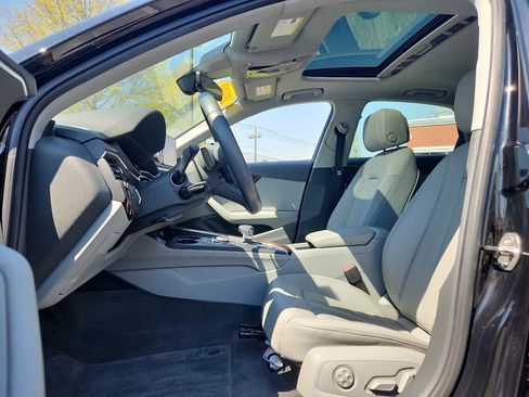 Used 2019 Audi A4 2.0T Premium w/ Convenience Package AWD/4WD image 14