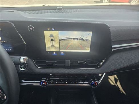 Used 2025 Chevrolet Equinox RS w/ Safety and Technology Package image 15