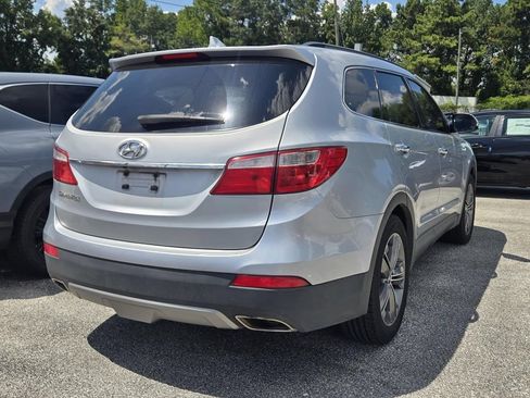 Used 2014 Hyundai Santa Fe GLS w/ Premium Package 05 FWD image 2