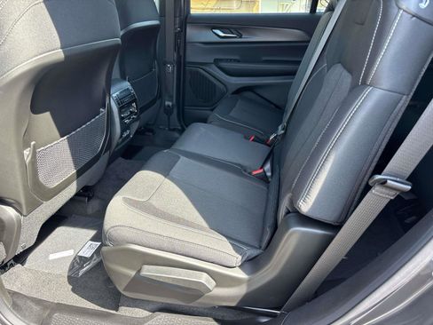 New 2026 Jeep Grand Cherokee L 4WD image 6