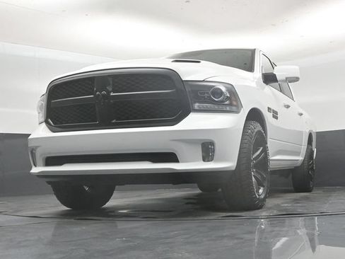 Used 2017 RAM 1500 Sport w/ Quick Order Package 26Q Night AWD/4WD image 50