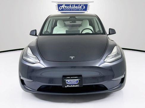 Used 2020 Tesla Model Y Long Range AWD/4WD image 2