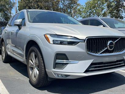 Used 2022 Volvo XC60 B5 Momentum