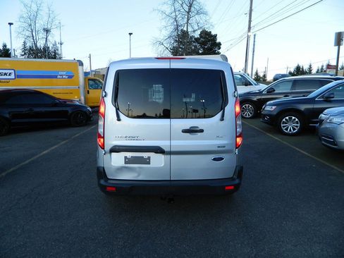 Used 2015 Ford Transit Connect XLT image 7