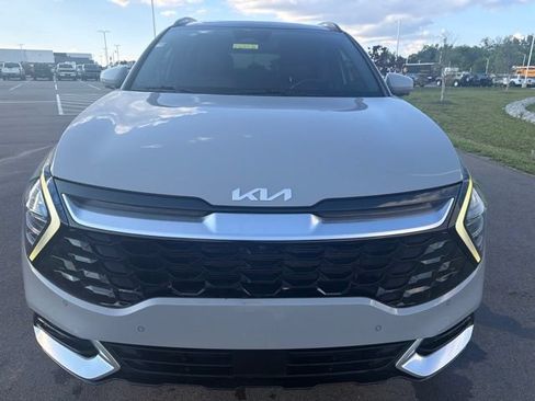 Used 2023 Kia Sportage SX AWD/4WD image 3