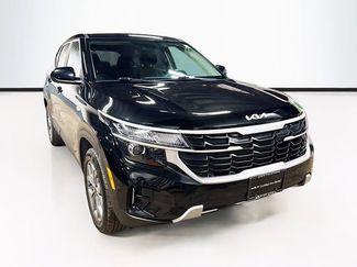 Used 2024 Kia Seltos LX AWD/4WD video 1