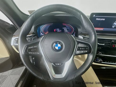 Certified 2023 BMW 530i xDrive w/ Premium Package image 11