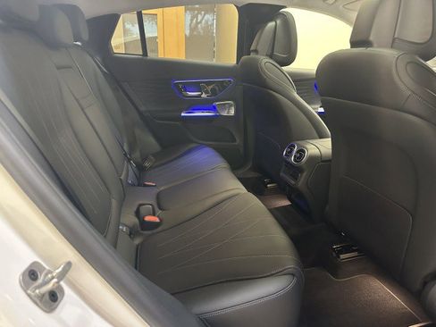 Certified 2025 Mercedes-Benz GLC 300 4MATIC image 15