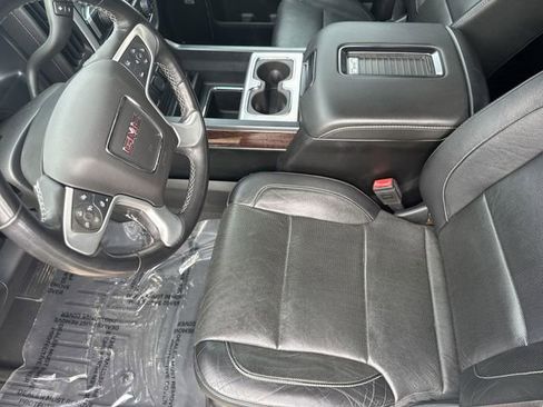 Certified 2019 GMC Sierra 2500 SLT w/ Duramax Plus Package image 20