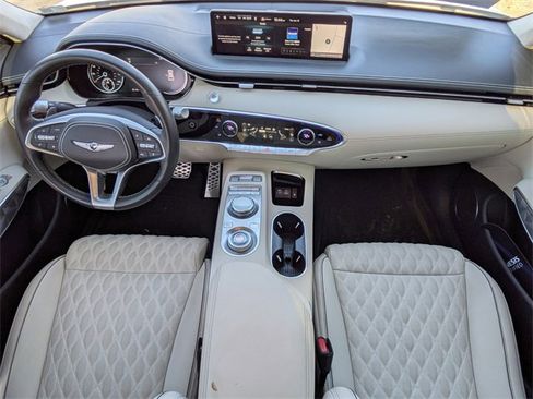 Used 2025 Genesis GV70 3.5T Sport w/ Sport Advanced Package image 15