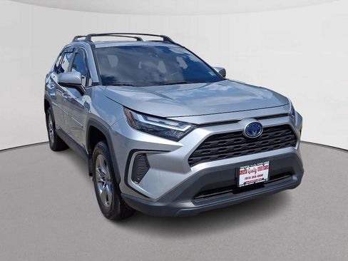 Used 2024 Toyota RAV4 XLE w/ Convenience Package AWD/4WD image 2