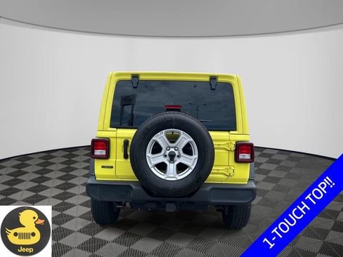 Used 2023 Jeep Wrangler Unlimited Sport w/ Sun And Sound Package AWD/4WD image 4