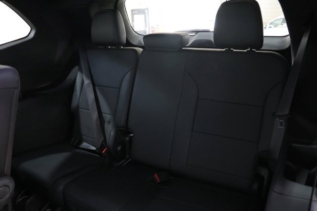 Used 2025 Buick Enclave Preferred FWD image 30