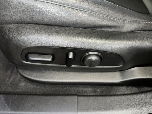 Certified 2021 Chevrolet Blazer LT w/ Sound & Technology Package image 3