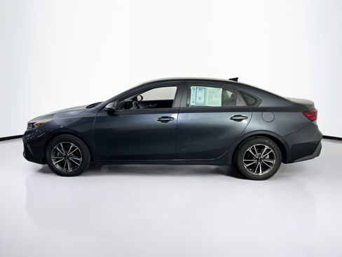 Used 2023 Kia Forte LXS image 8