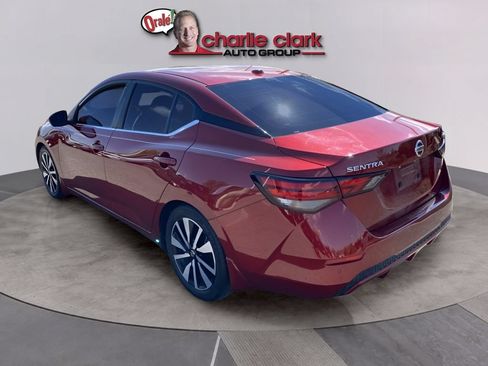 Used 2022 Nissan Sentra SV w/ SV Premium Package FWD image 4